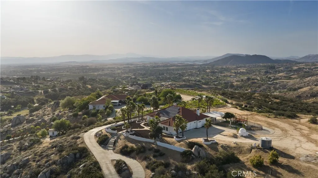 main property photo 74