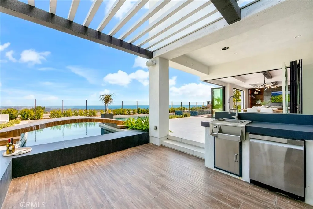 main property photo 59