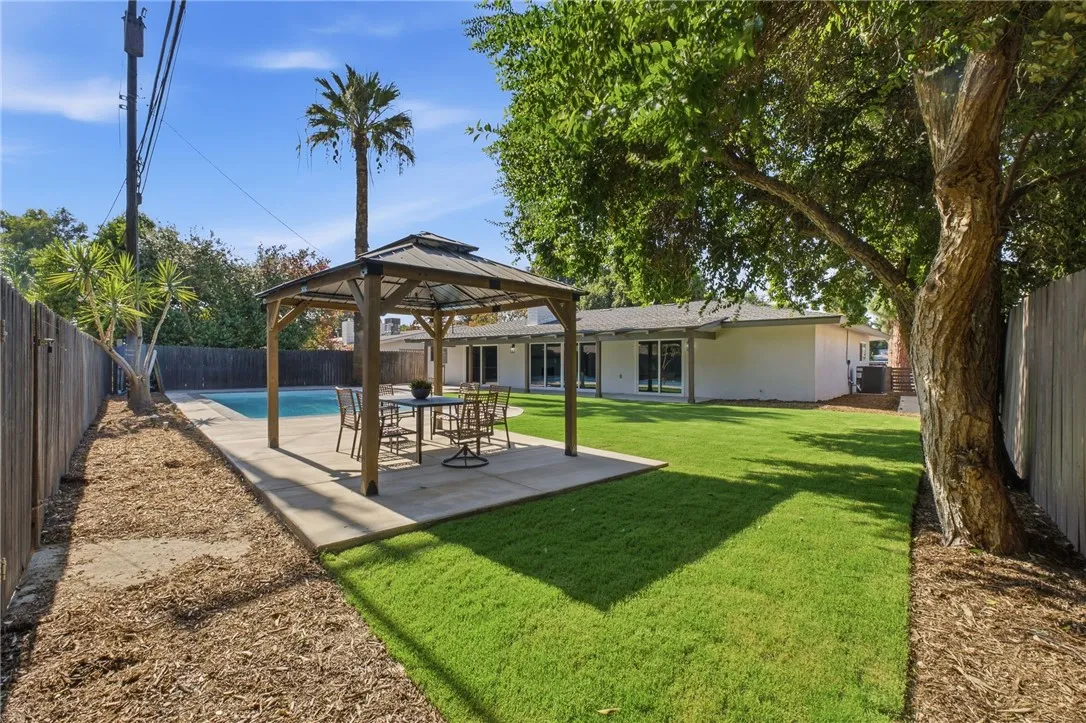 main property photo 59
