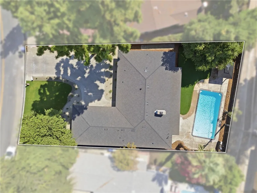 main property photo 63