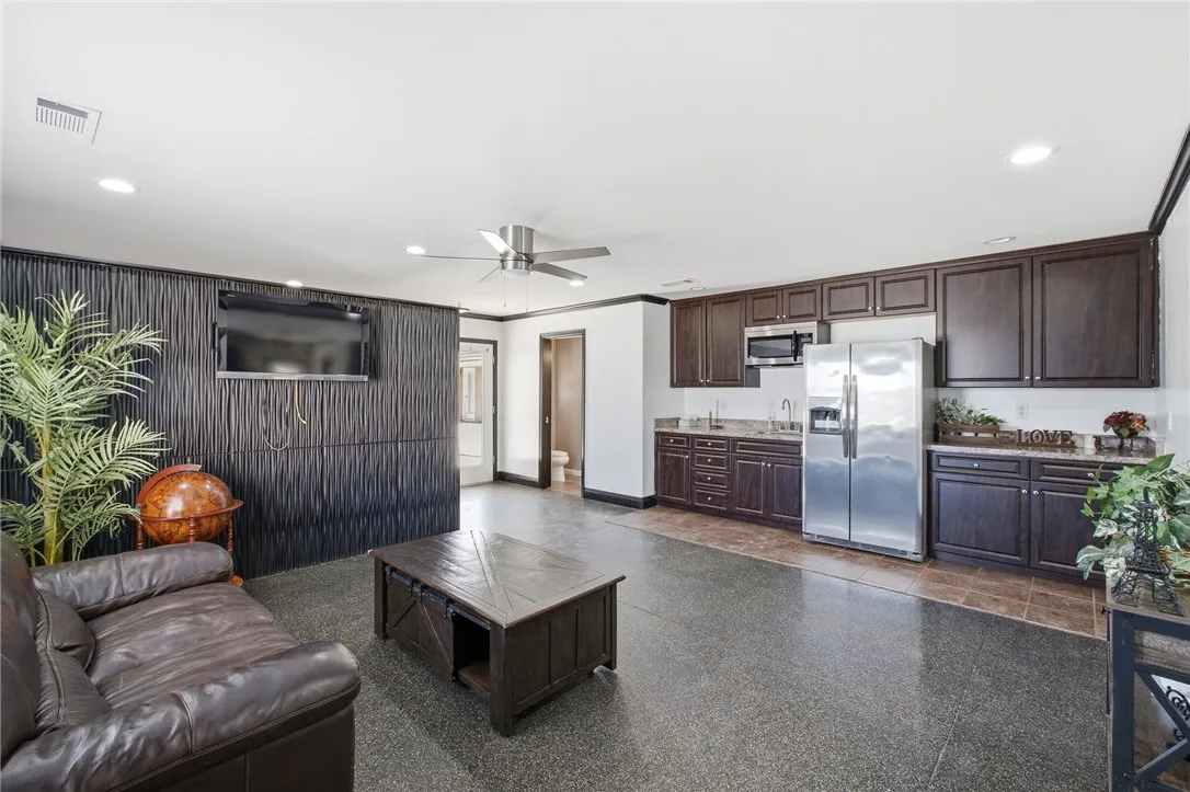 main property photo 59