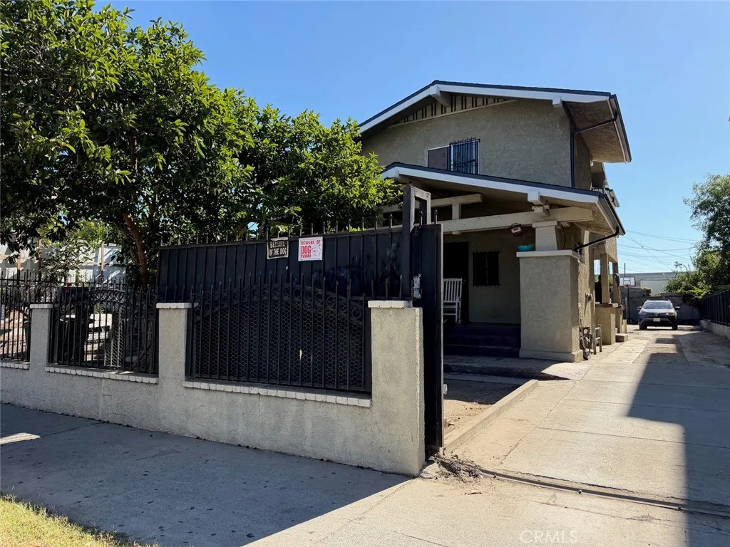 main property photo 1