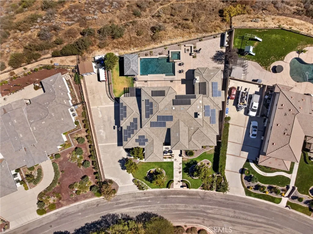 main property photo 68