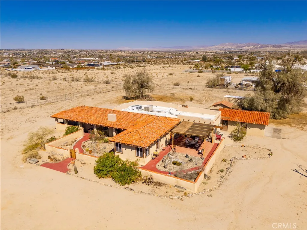 main property photo 42