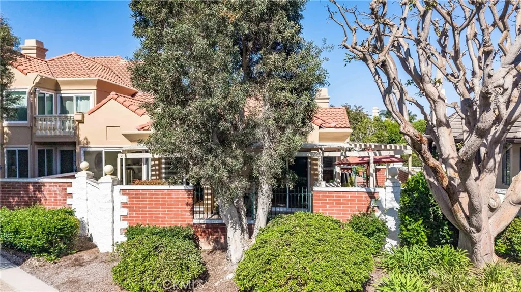 main property photo 57