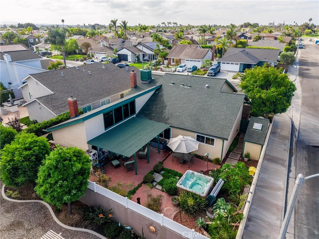 main property photo 50