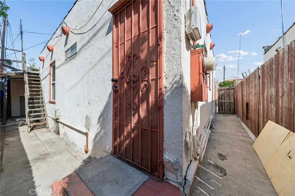 main property photo 22