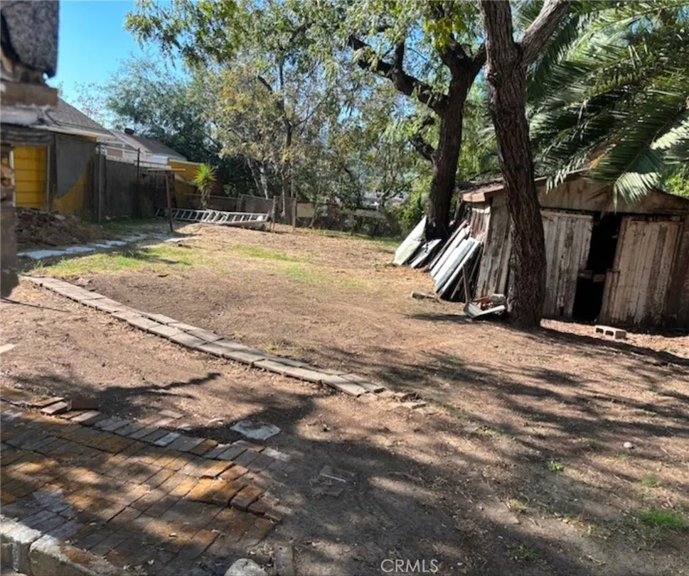 main property photo 48