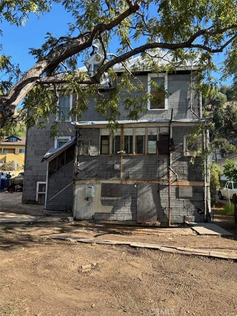 main property photo 49