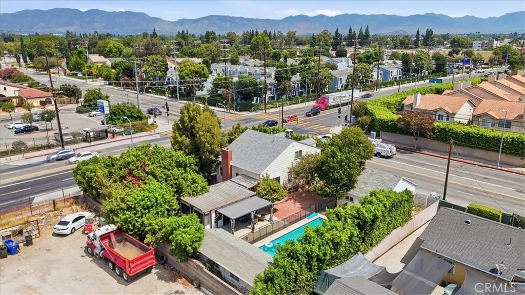main property photo 68