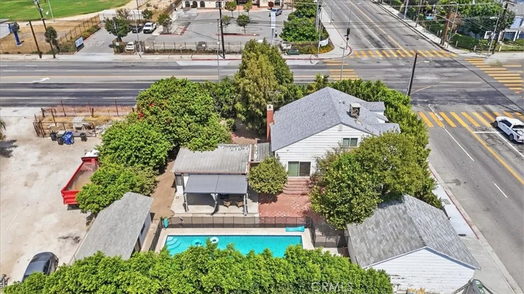 main property photo 71
