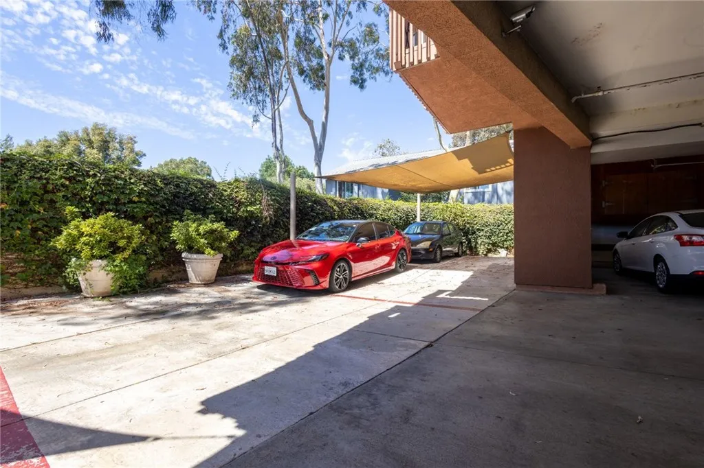 main property photo 64