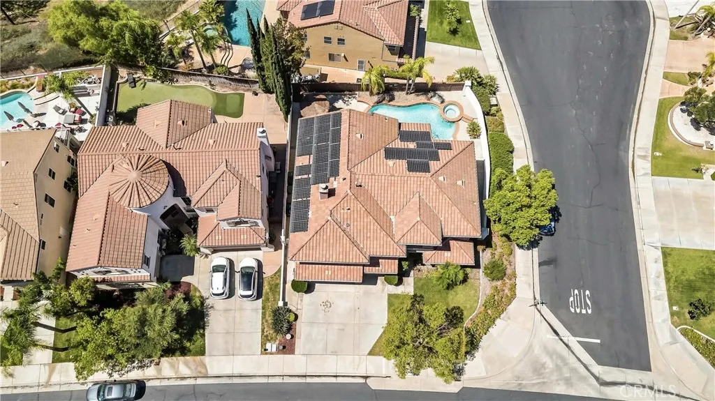 main property photo 22