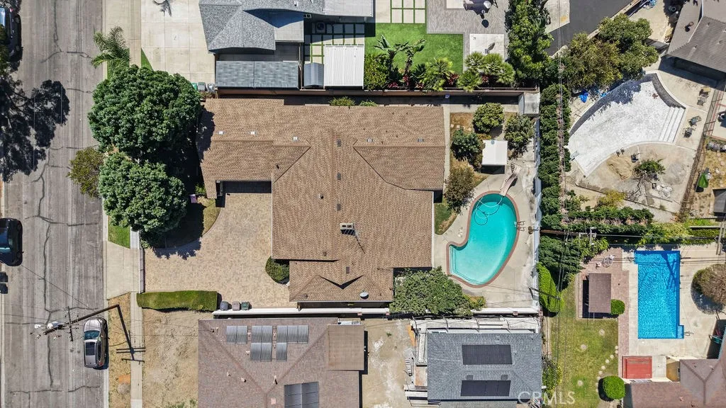 main property photo 54