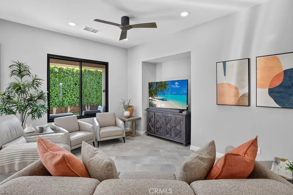 main property photo 70