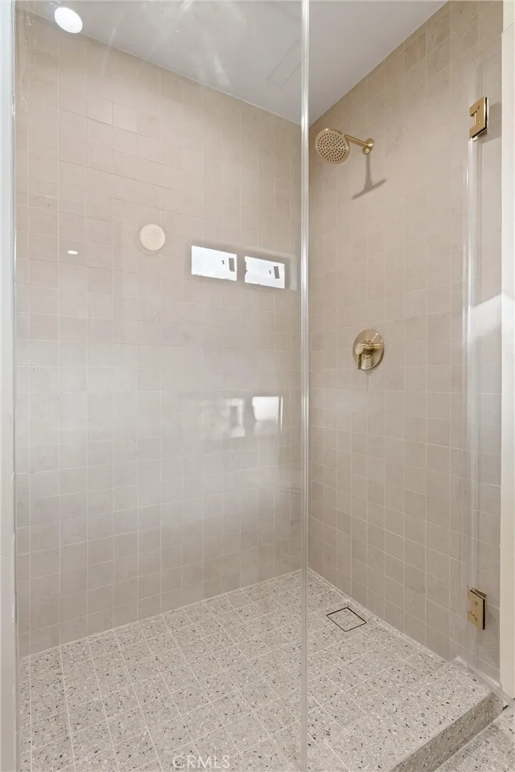 main property photo 65