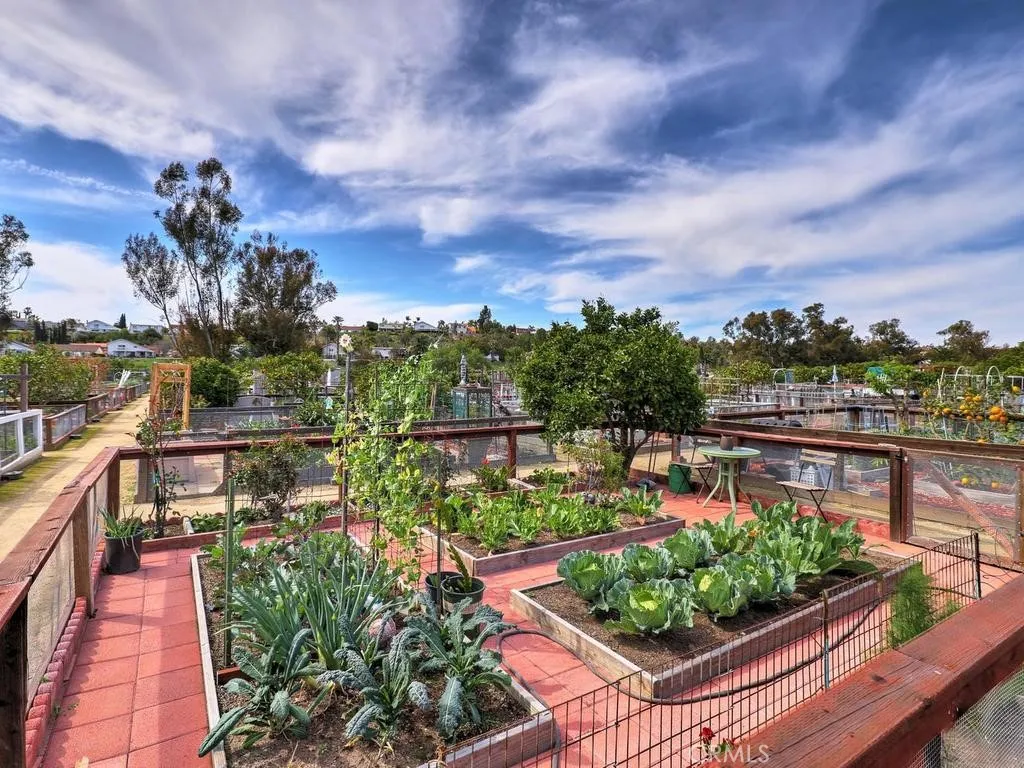 main property photo 69