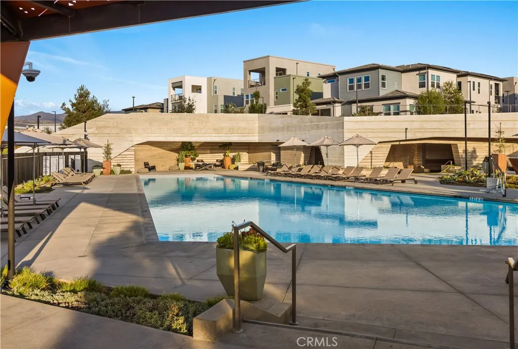 main property photo 70