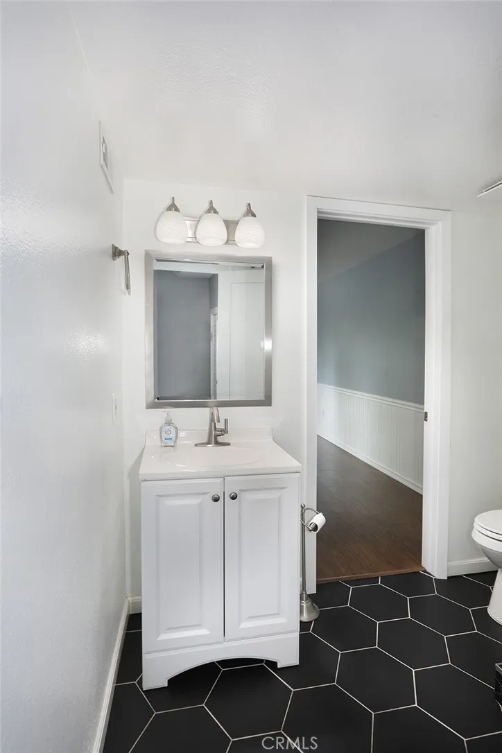 property viewer photo 14