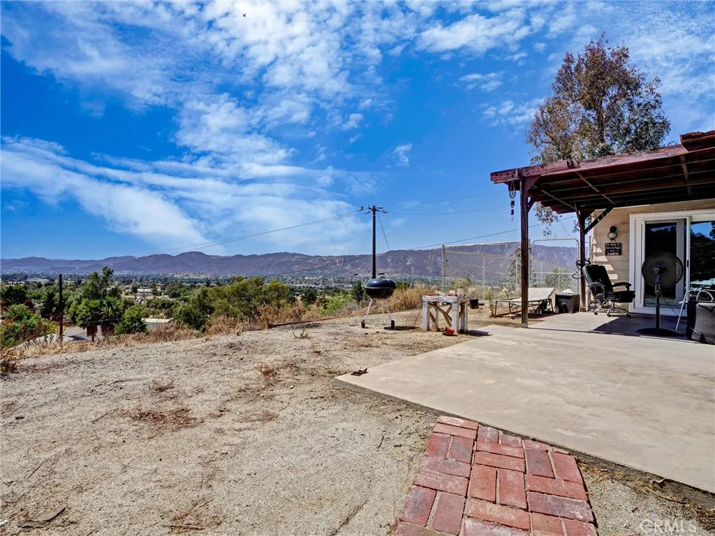 main property photo 24