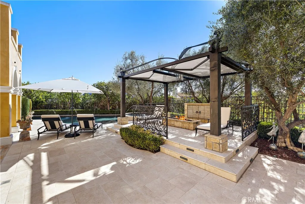 main property photo 59