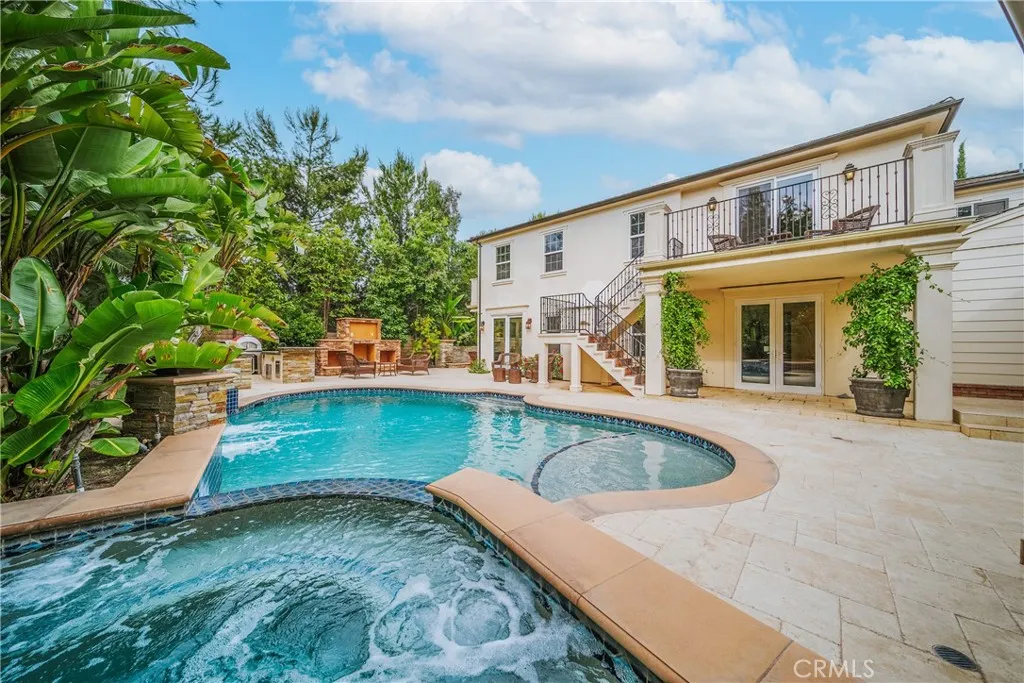 main property photo 50