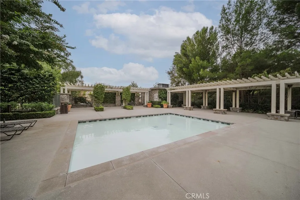 main property photo 65
