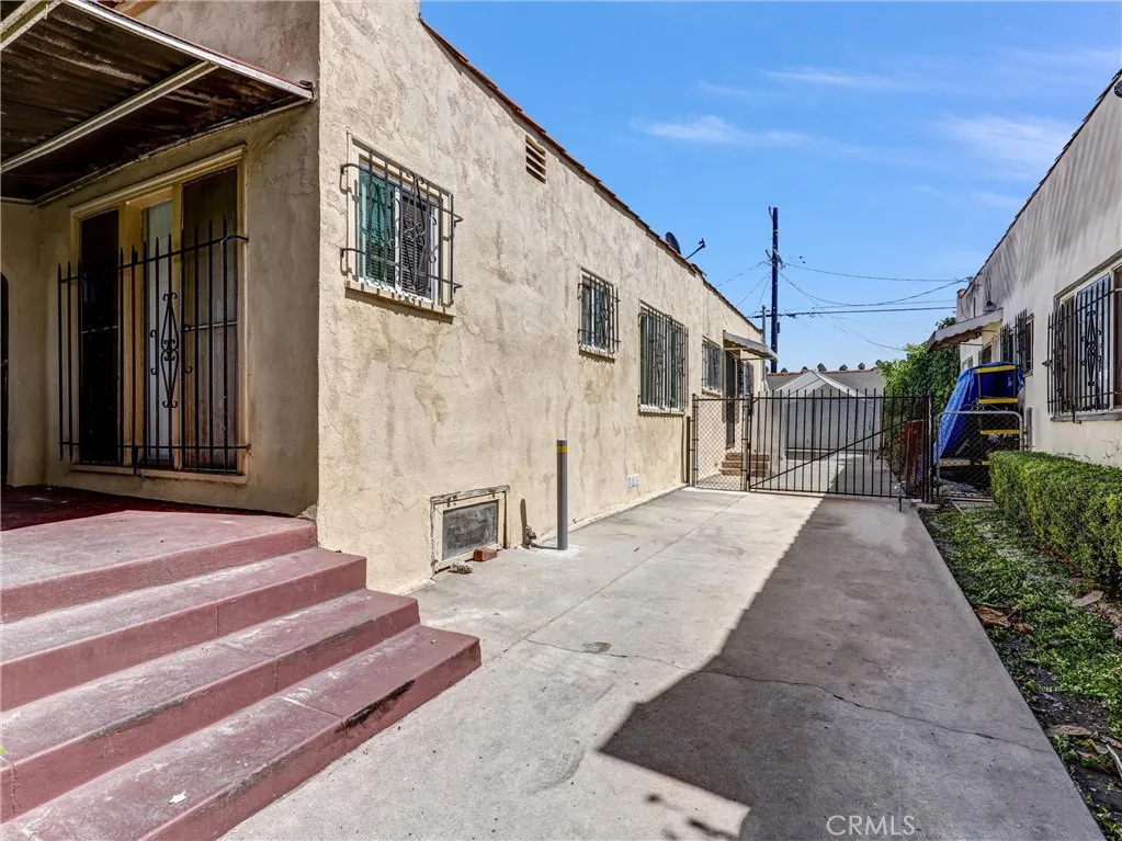 main property photo 42