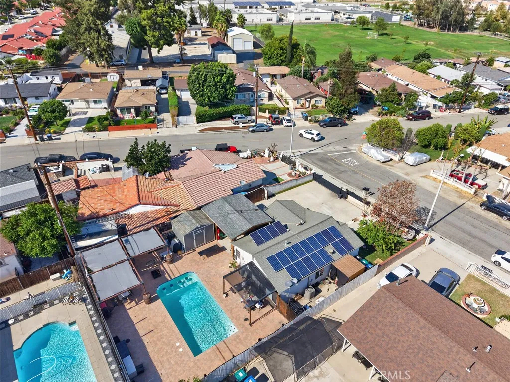 main property photo 43