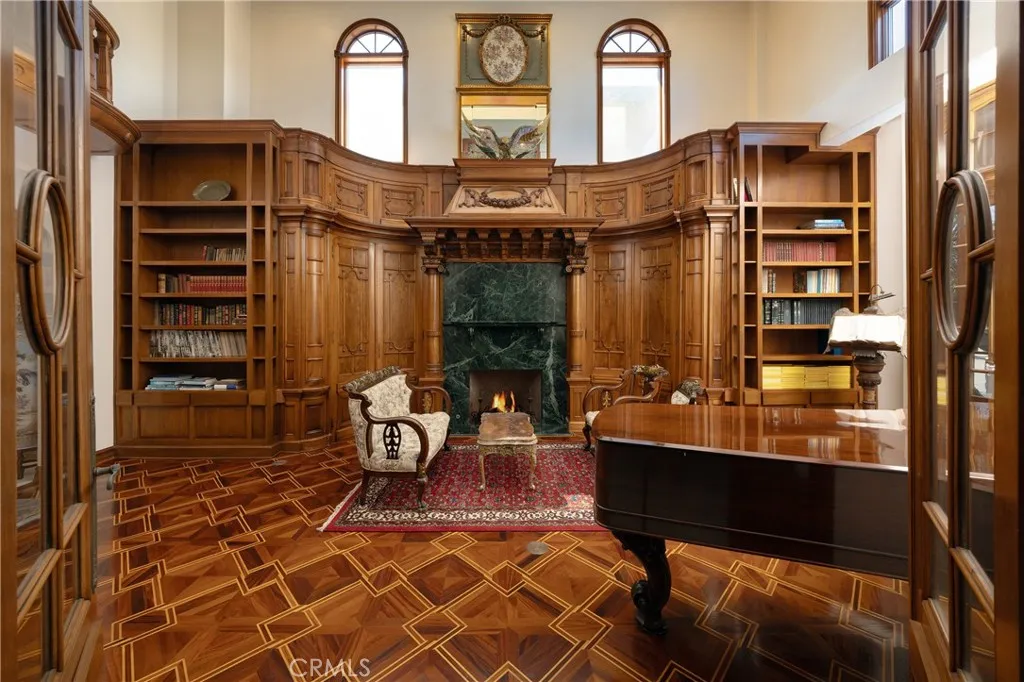 main property photo 7