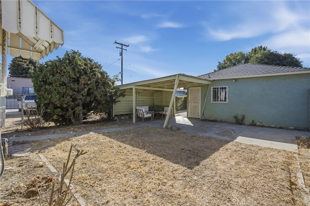main property photo 20