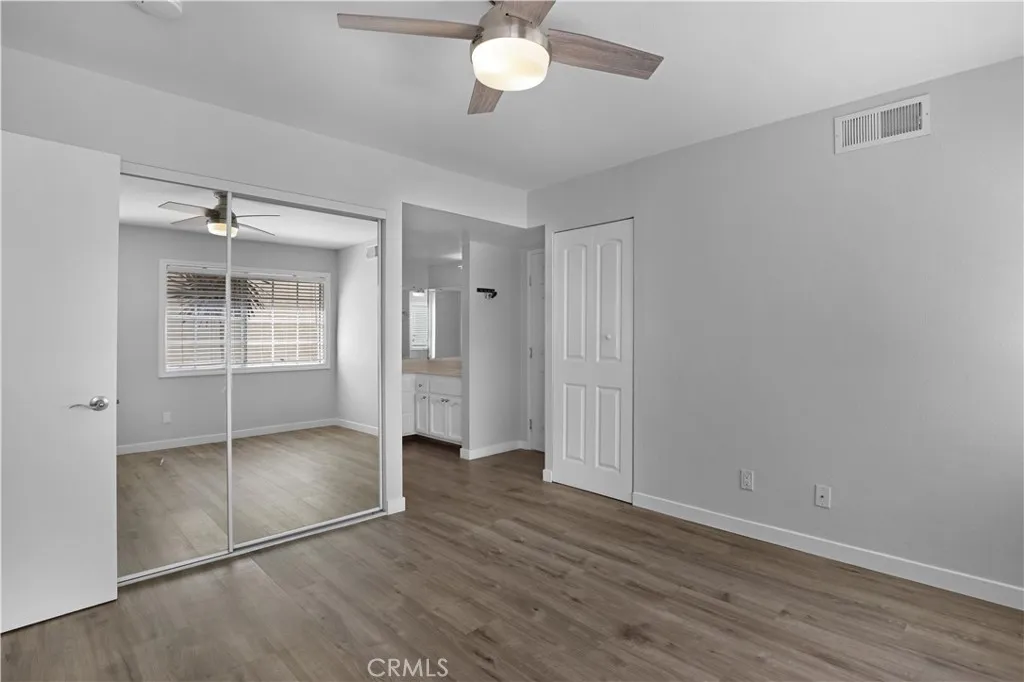 property viewer photo 13
