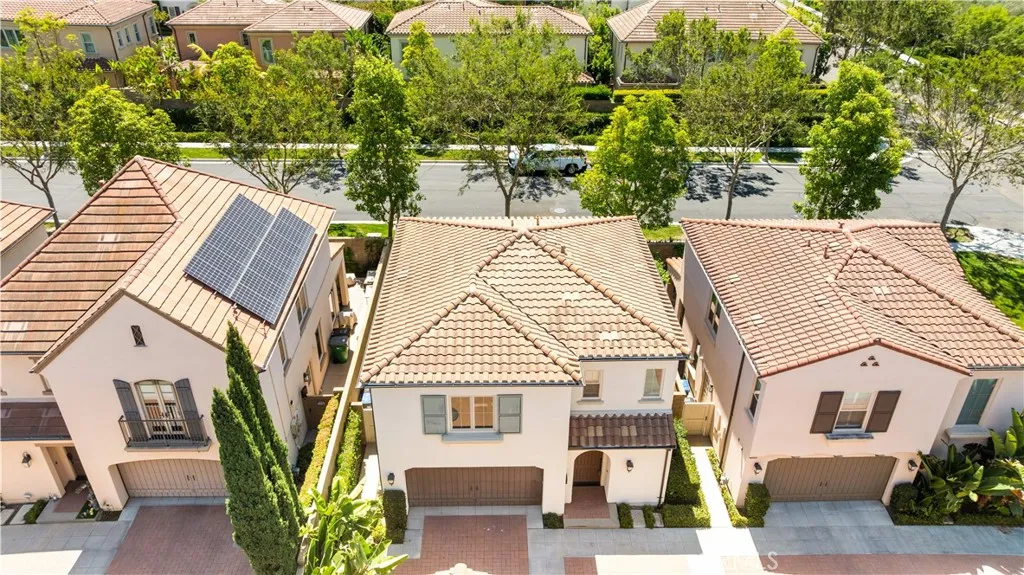main property photo 74