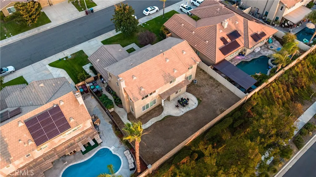 main property photo 51