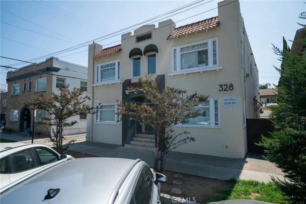 main property photo 4