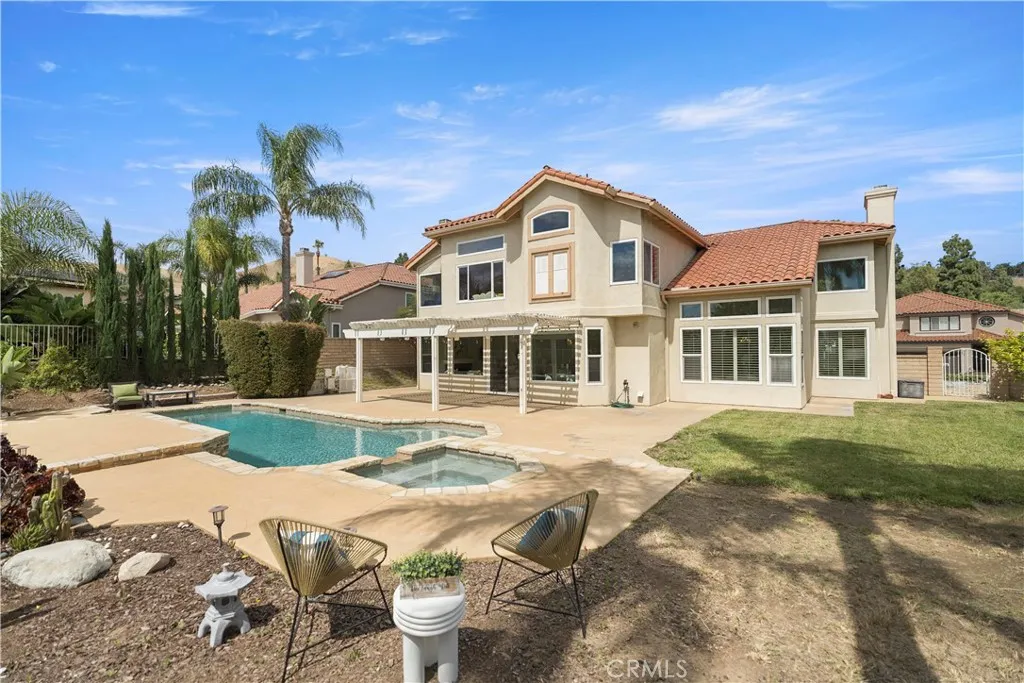 main property photo 50