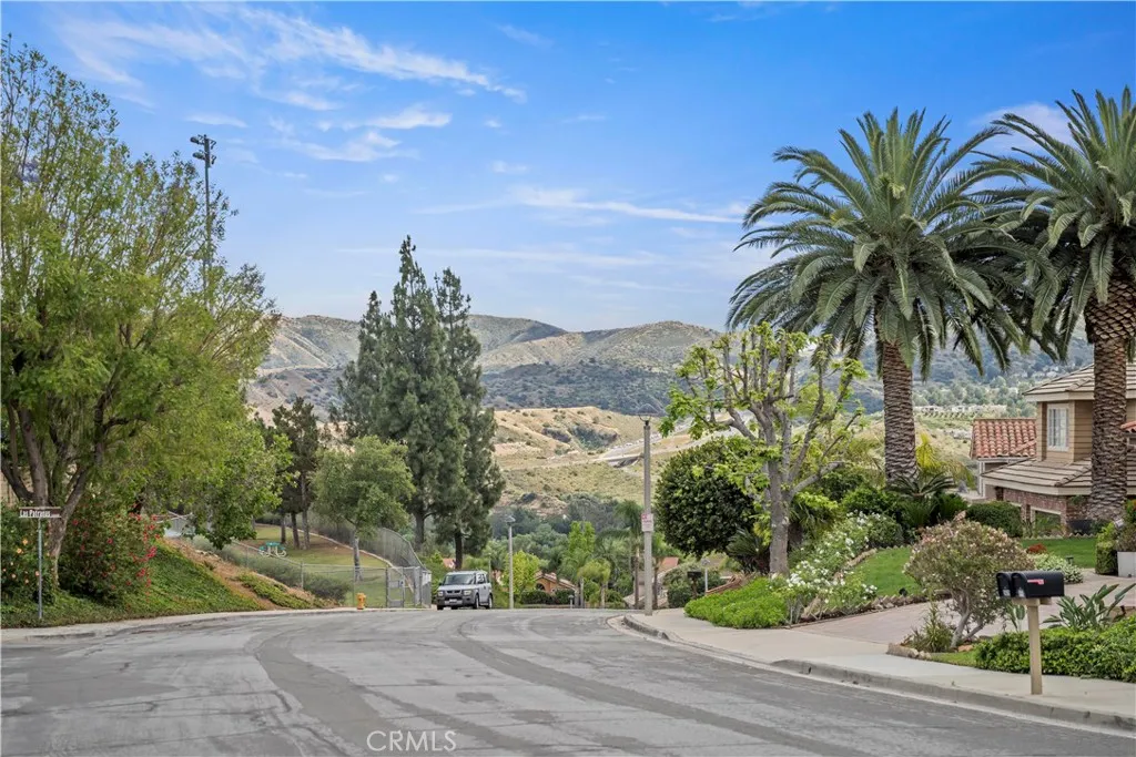 main property photo 74