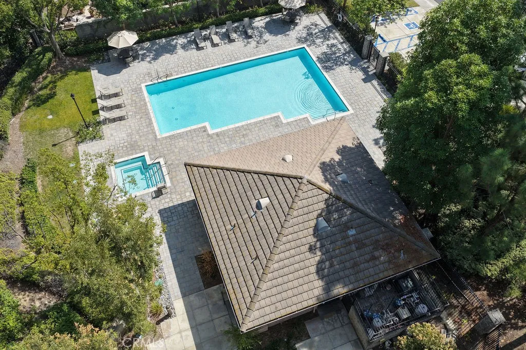 main property photo 59