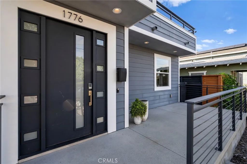 main property photo 43