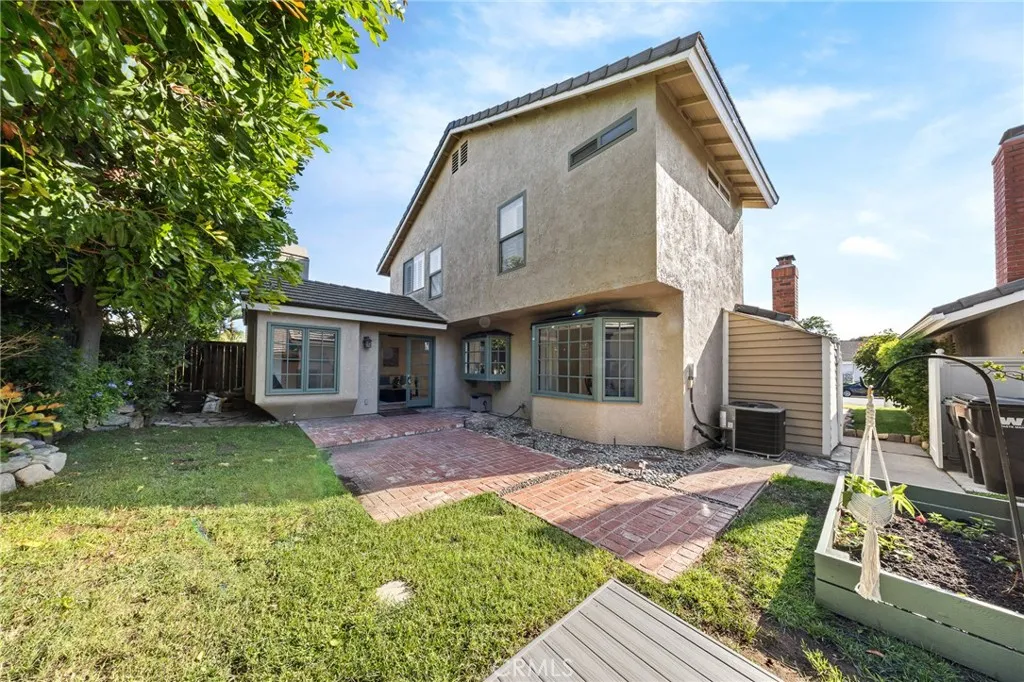 main property photo 45