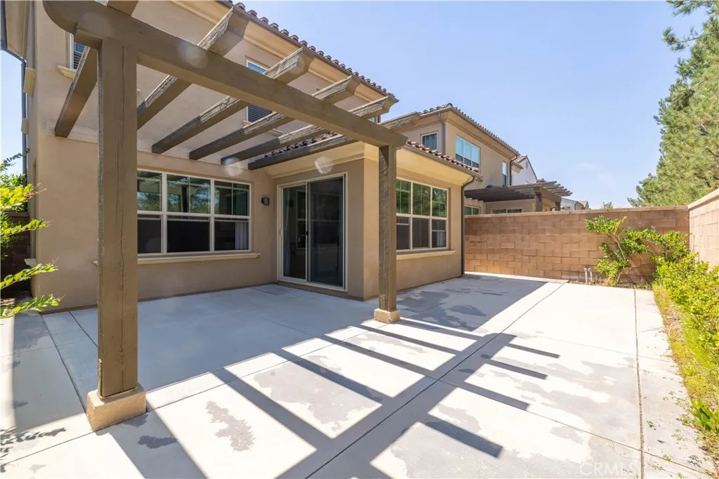 main property photo 50