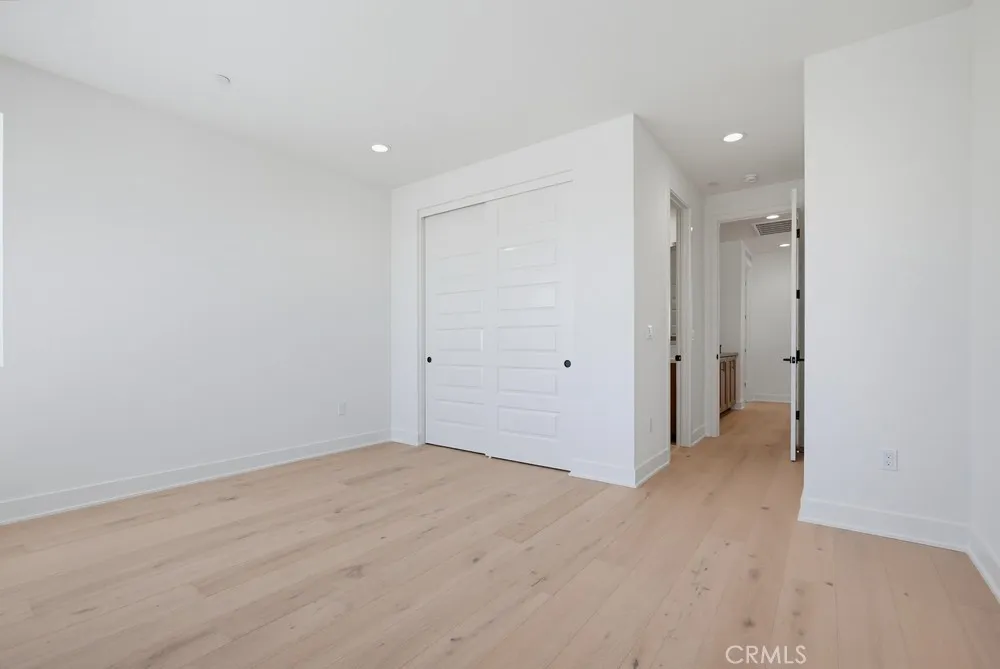 main property photo 68