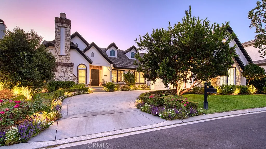 main property photo 0