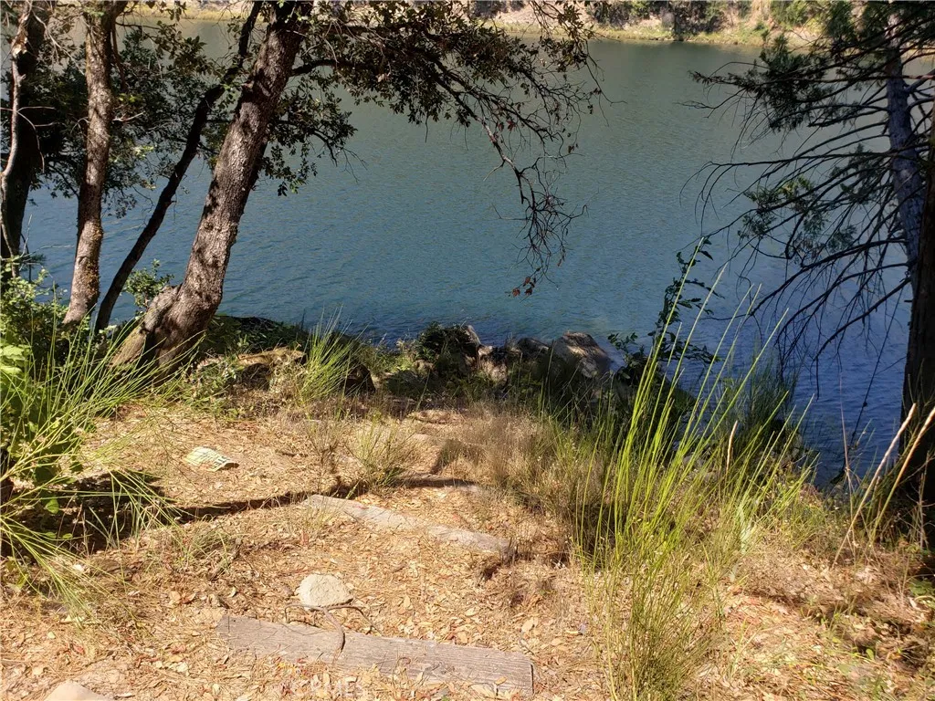 main property photo 15