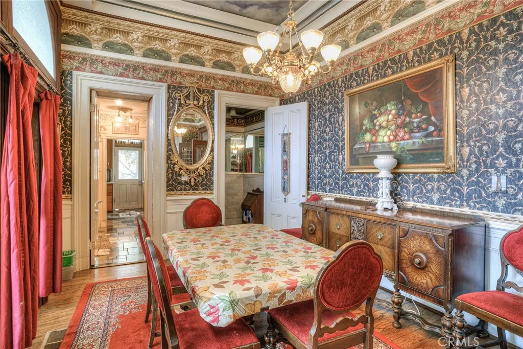 main property photo 22