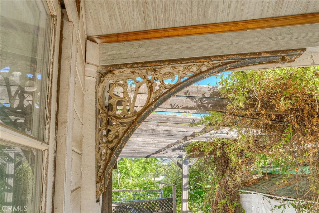 main property photo 58