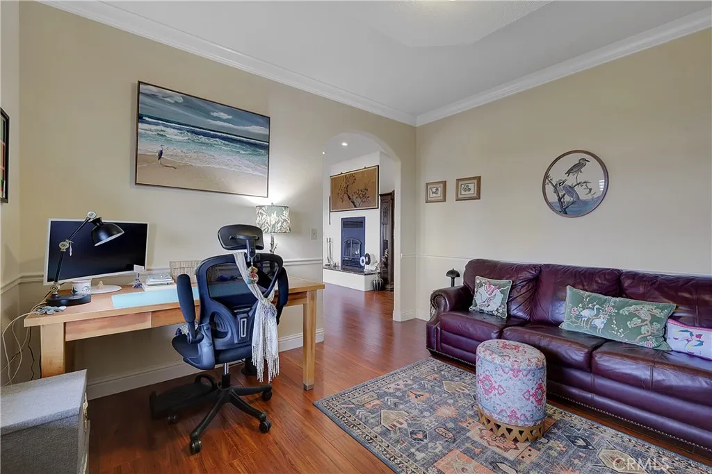 main property photo 26