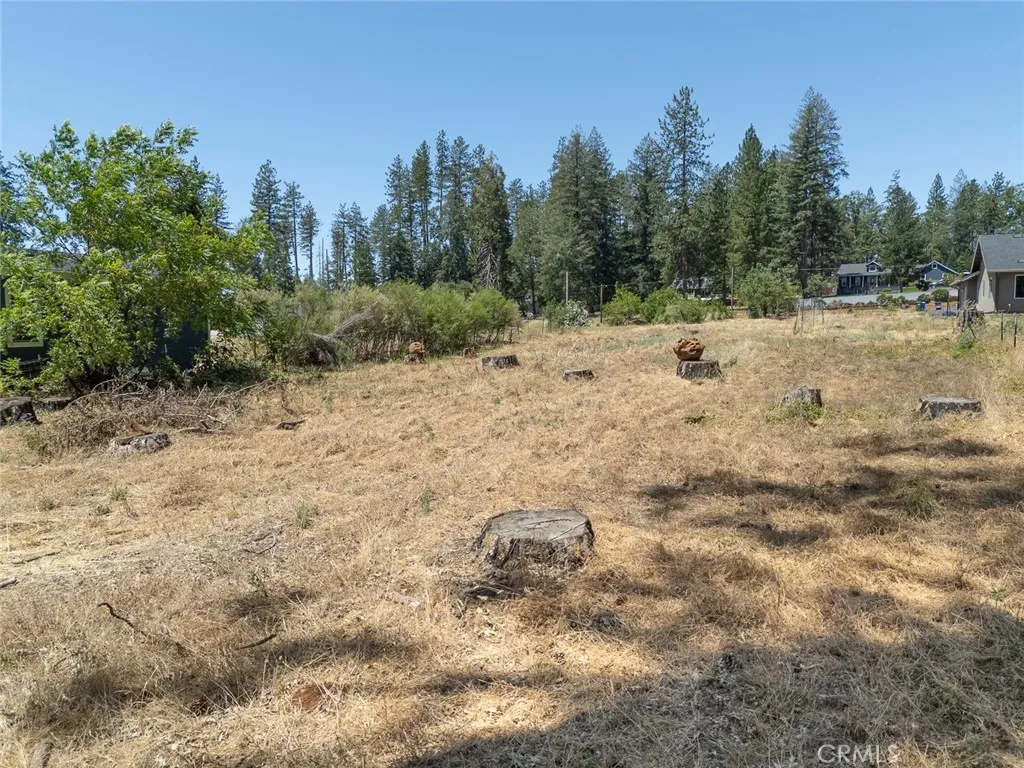 main property photo 17