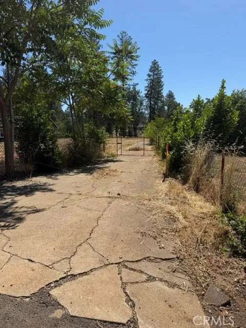 main property photo 7