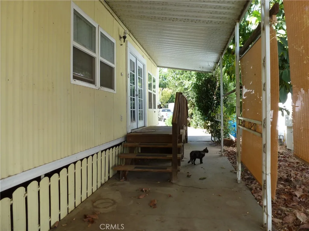 main property photo 16